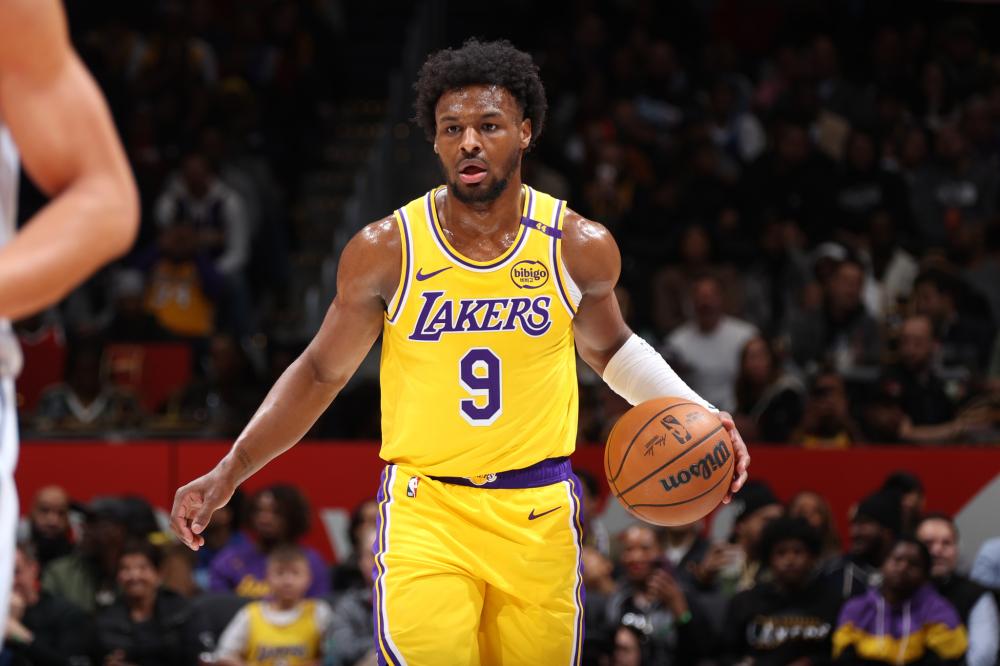 首先是两人 首先是两人