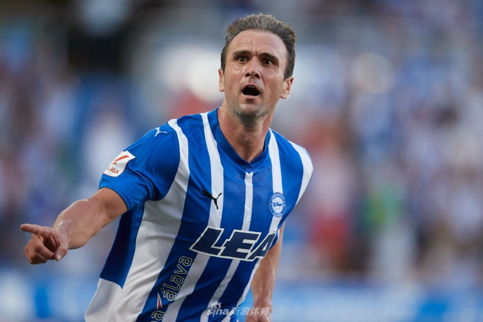 对西甲揭幕 对西甲揭幕